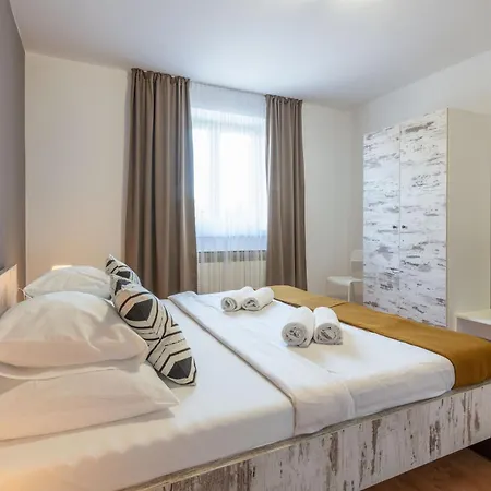 Ferienhaus Lavanda Near Pazin, A Modern Pool In The Heart Of Istria